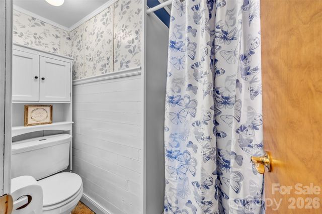 280 Forest Acres Lane, Taylorsville, NC 28681