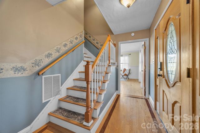 280 Forest Acres Lane, Taylorsville, NC 28681