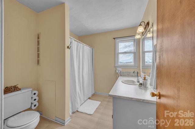 280 Forest Acres Lane, Taylorsville, NC 28681