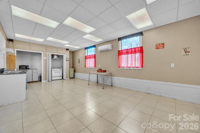 280 Forest Acres Lane, Taylorsville, NC 28681