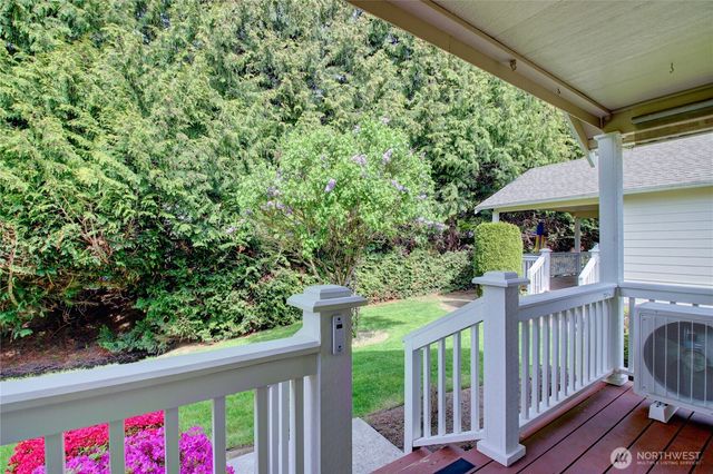 1051 Fidalgo Drive, Burlington, WA 98233