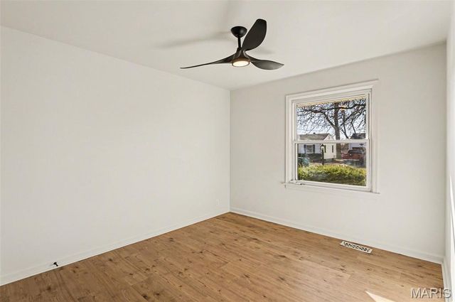 1443 Attica Drive, St Louis, MO 63137