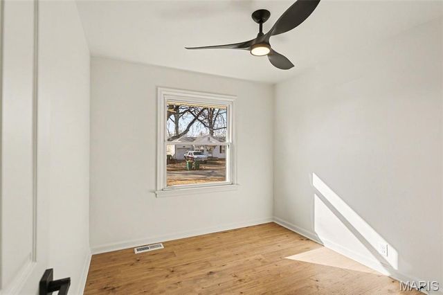 1443 Attica Drive, St Louis, MO 63137