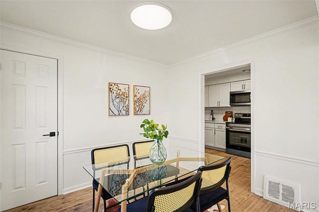 1443 Attica Drive, St Louis, MO 63137