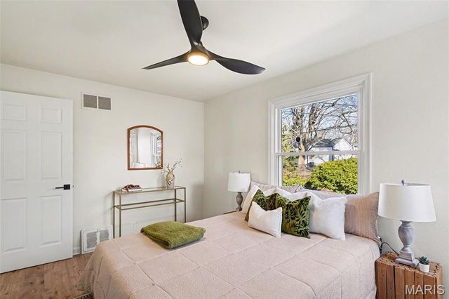 1443 Attica Drive, St Louis, MO 63137