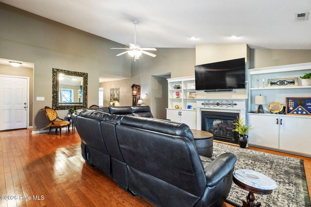 994 Mill Run Road, Sneads Ferry, NC 28460