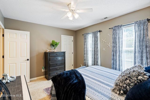 994 Mill Run Road, Sneads Ferry, NC 28460