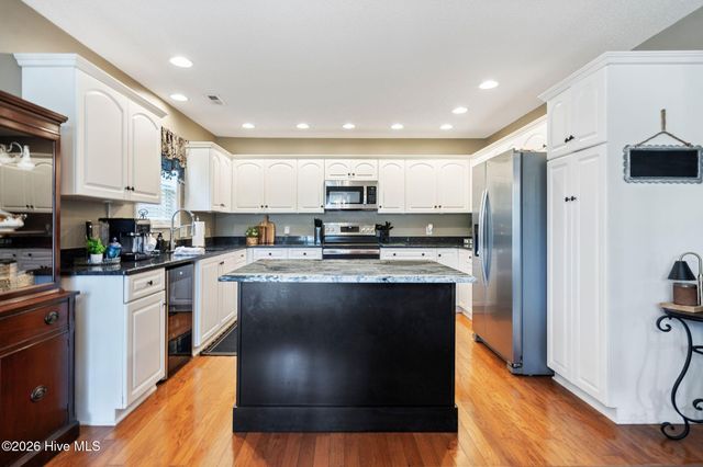 994 Mill Run Road, Sneads Ferry, NC 28460