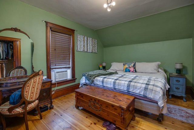 309 S Madison Street, Stoughton, WI 53589