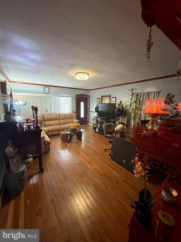 5035 WESTFIELD AVE, Pennsauken, NJ 08110