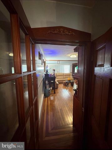 5035 WESTFIELD AVE, Pennsauken, NJ 08110