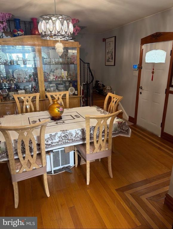 5035 WESTFIELD AVE, Pennsauken, NJ 08110