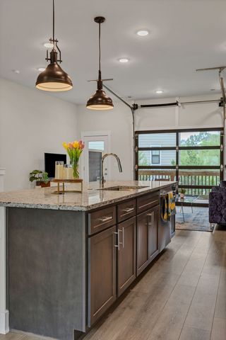 204 Stonecrest Cir, Nashville, TN 37209