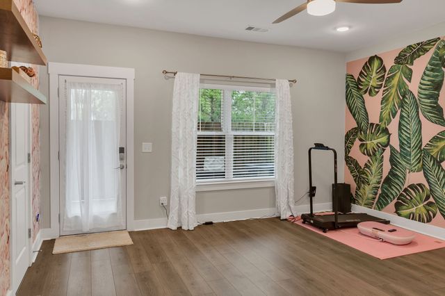 204 Stonecrest Cir, Nashville, TN 37209