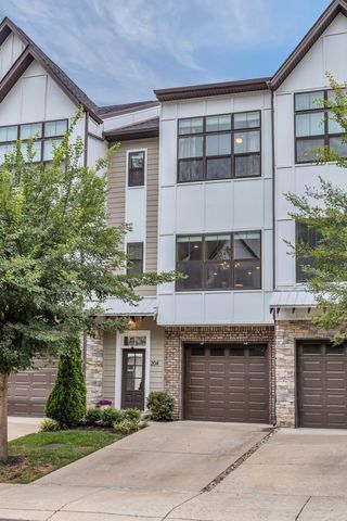 204 Stonecrest Cir, Nashville, TN 37209