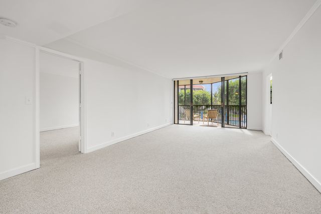 800 Jeffery Street 208, Boca Raton, FL 33487