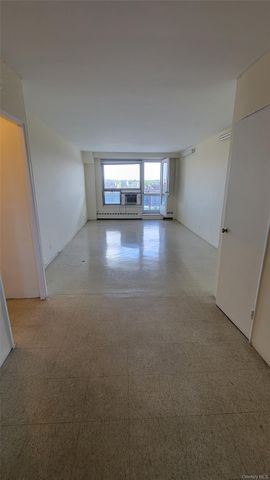 97-07 63rd Road 15B, Rego Park, NY 11374