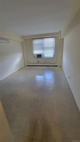 97-07 63rd Road 15B, Rego Park, NY 11374