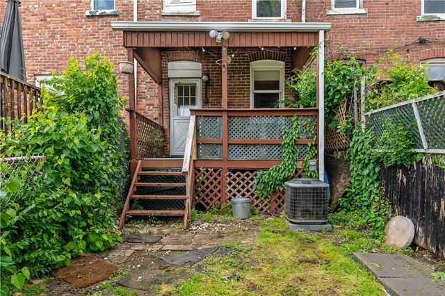 4426 Milgate St, Bloomfield, PA 15224