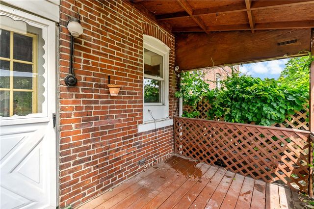 4426 Milgate St, Bloomfield, PA 15224