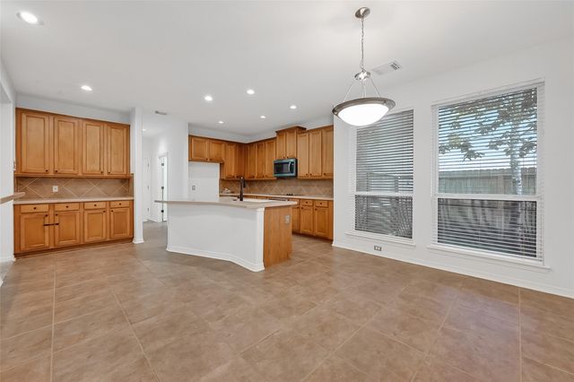 28307 Lauren Cove Lane, Spring, TX 77386