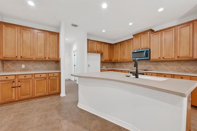 28307 Lauren Cove Lane, Spring, TX 77386