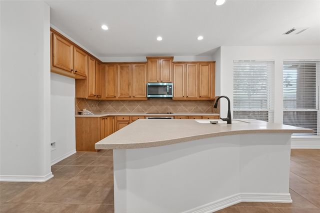 28307 Lauren Cove Lane, Spring, TX 77386