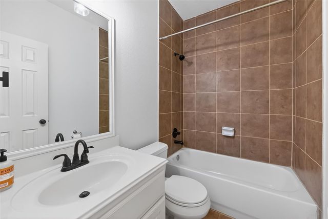 28307 Lauren Cove Lane, Spring, TX 77386