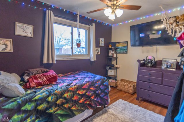 10042 N David Lane, Mooresville, IN 46158