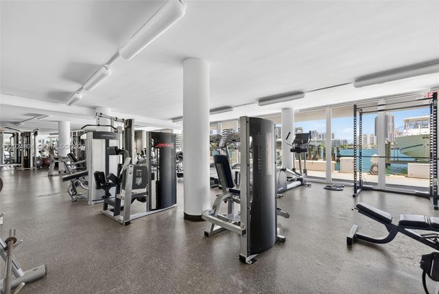 900 Bay Dr 606, Miami Beach, FL 33141