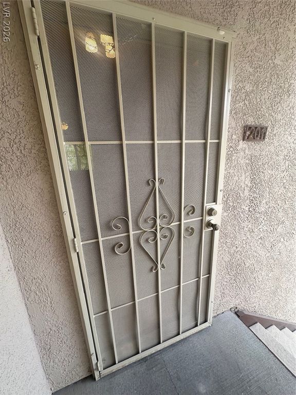 904 Domnus Lane 201, Las Vegas, NV 89144 — photo 2
