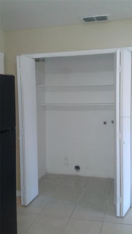 2297 OSHKOSH COURT 2299, Orlando, FL 32818