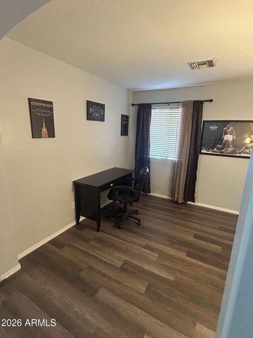 10826 W WILSHIRE Drive, Avondale, AZ 85392