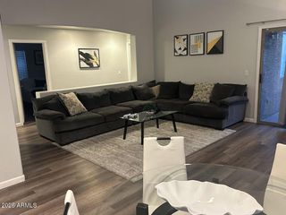 10826 W WILSHIRE Drive, Avondale, AZ 85392