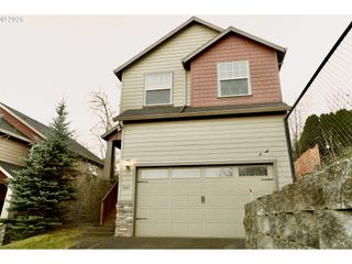 2092 Sw THOMAS Pl, Gresham, OR 97080