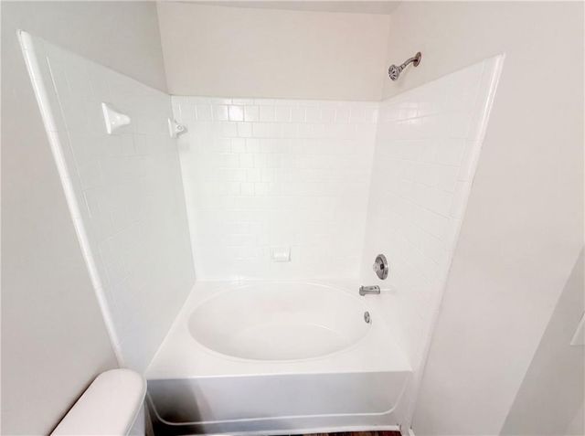 9155 Nesbit Ferry Road 53, Alpharetta, GA 30022