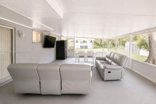 7120 Granada Blvd, Miramar, FL 33023