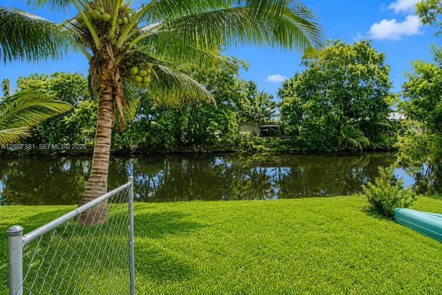 7120 Granada Blvd, Miramar, FL 33023