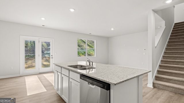 2950 Daxton Lane, Gainesville, GA 30507