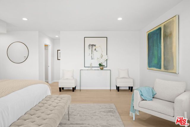 11725 Laurelwood Drive, Studio City (los Angeles), CA 91604