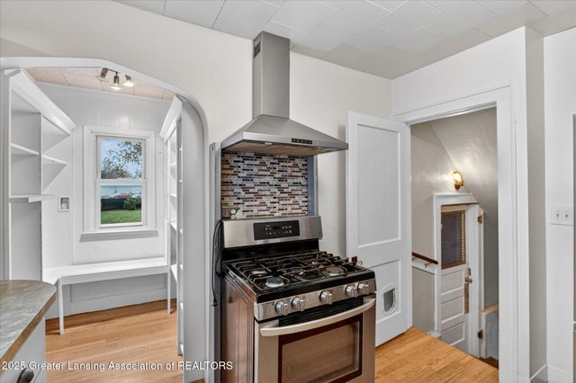 2201 Bertha Street, Holt, MI 48842