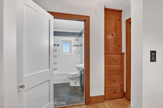 2201 Bertha Street, Holt, MI 48842