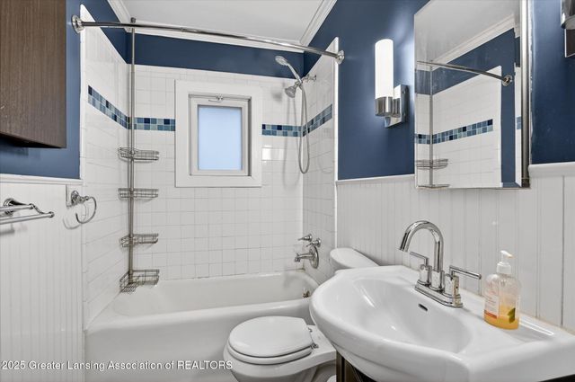 2201 Bertha Street, Holt, MI 48842