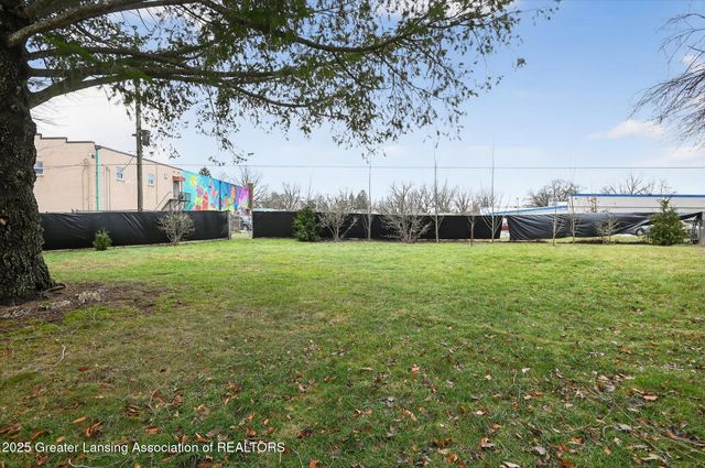 2201 Bertha Street, Holt, MI 48842