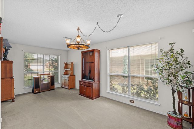 1017 Grand Central Parkway, Saginaw, TX 76131