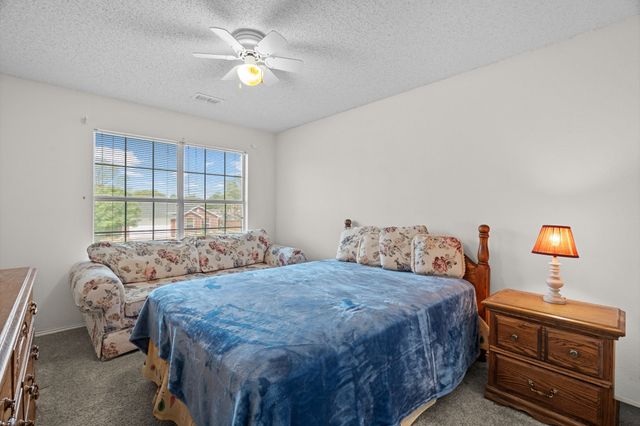 1017 Grand Central Parkway, Saginaw, TX 76131