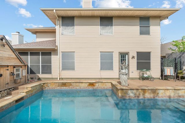 1017 Grand Central Parkway, Saginaw, TX 76131