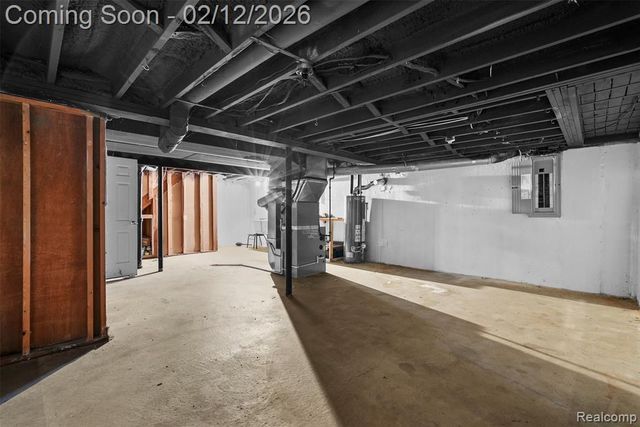 37136 Tricia Drive, Sterling Heights, MI 48310