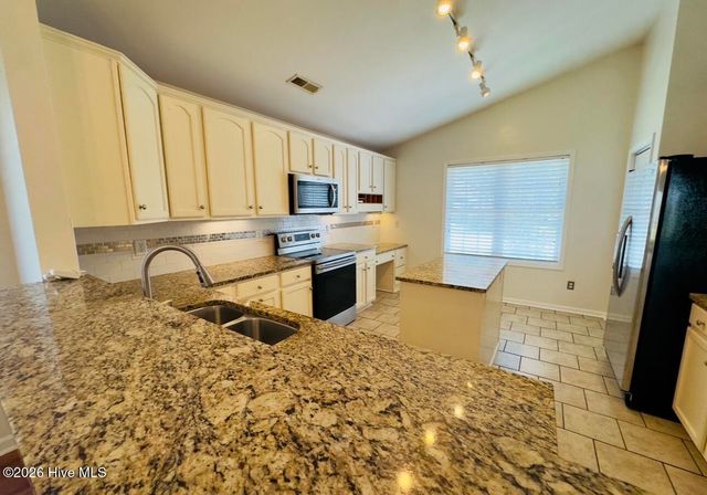 4913 Coronado Drive, Wilmington, NC 28409