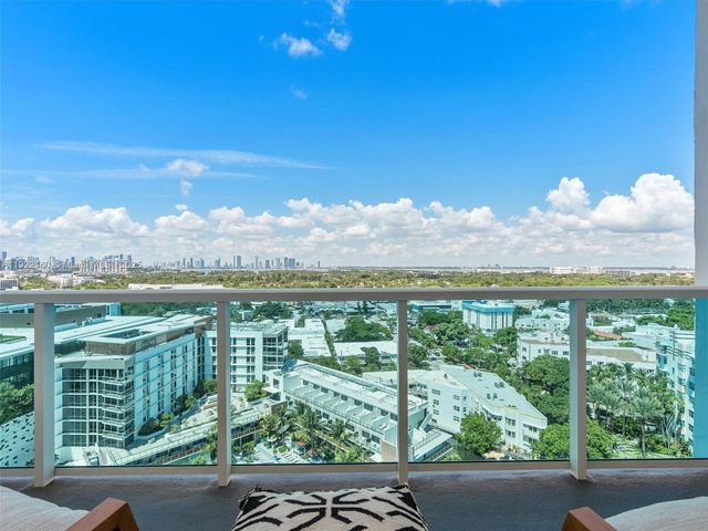 102 24th St PH-1613, Miami Beach, FL 33139